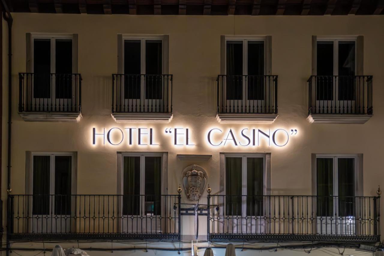 Hotel & Restaurante El Casino Villafranca Del Bierzo Exterior foto